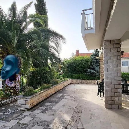 Pizonova 3 Apartamento Pula